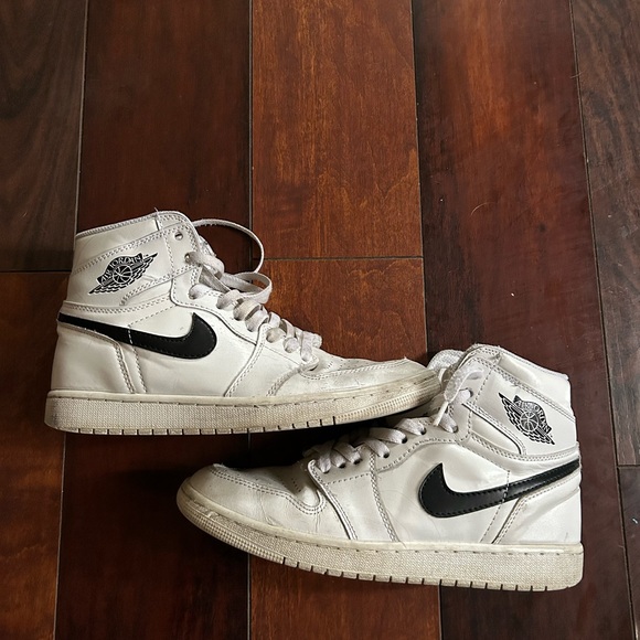 jordan 1 - Picture 1 of 3